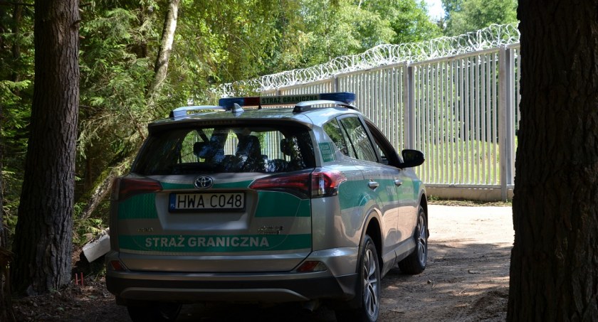 Zdjęcie pojazdu Straży Granicznej/ Straż Graniczna