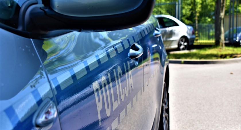 Zdjęcie radiowozu policyjnego/ podlaska.policja.gov.pl