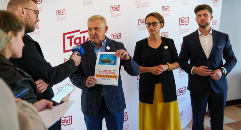 Zdjęcie z konferencji Ruchu Tak dla Polski/ Twitter.com Tadeusz Truskolaski
