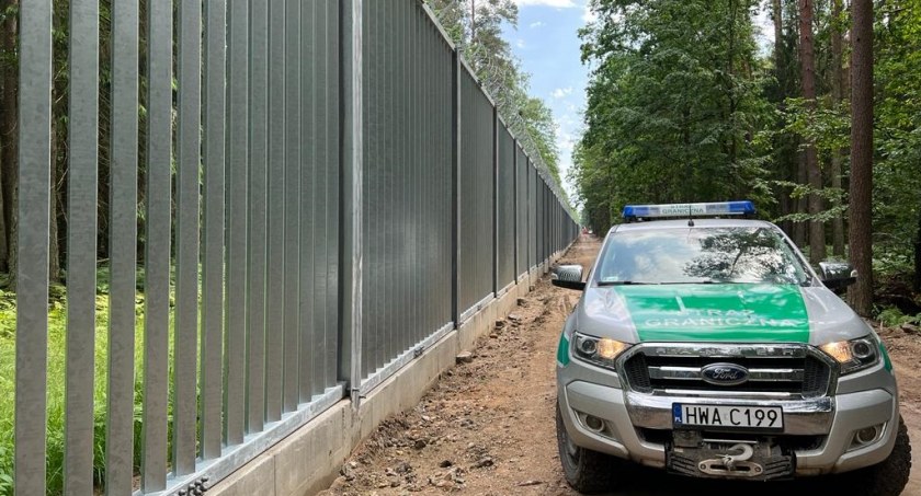 Zdjęcie zapory na granicy polsko - białoruskiej/ Twitter.com Straż Graniczna