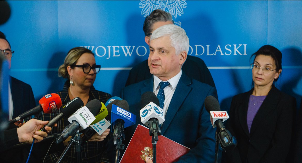 Zdjęcie z konferencji wojewody podlaskiego na temat dystrybucji jodku potasu/ PUW