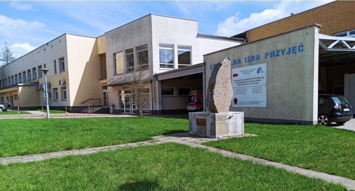 Zdjęcie wejścia do Izby Przyjęć w szpitalu w Choroszczy/ DDB