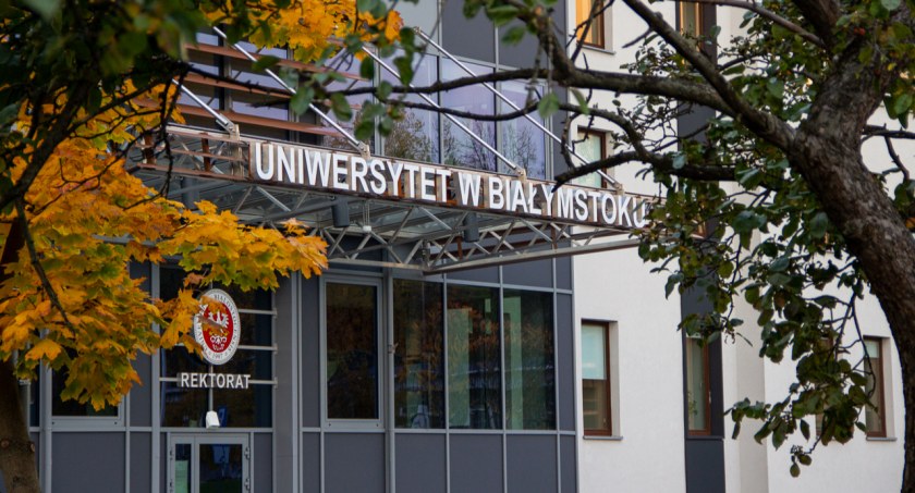 Zdjęcie budynku UwB / Foto: Łukasz Nowicki, UwB