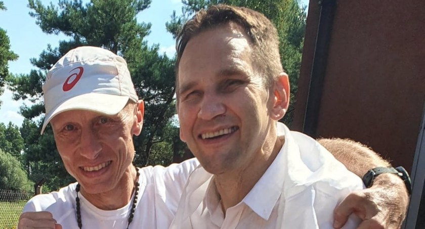 Na zdjęciu: Robert Ciulkin (z lewej) z Markiem Piotrowskim