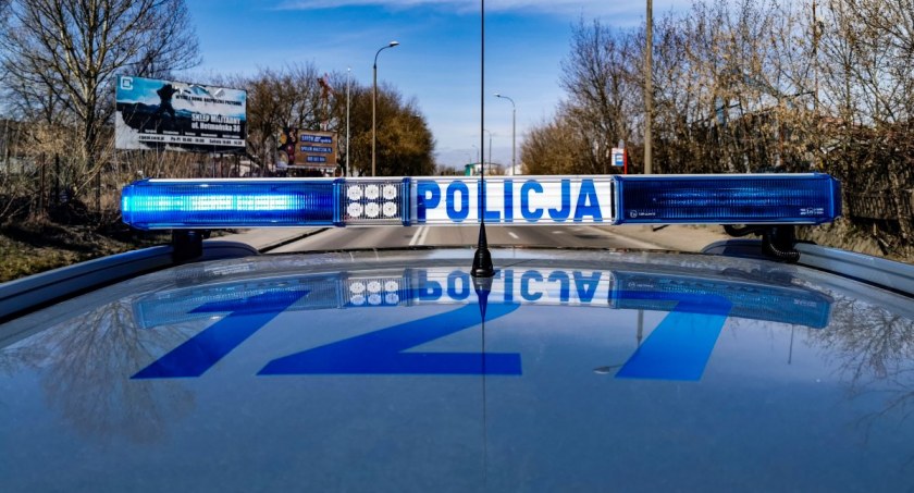 Zdjęcie radiowozu policyjnego/ podlaska.policja.gov.pl