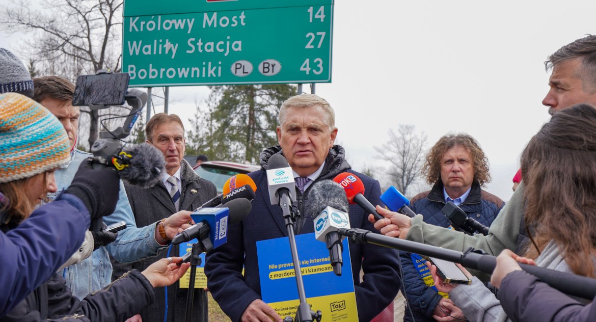 Zdjęcie samorządowców z ruchu Tak dla Polski/ bialystok.pl