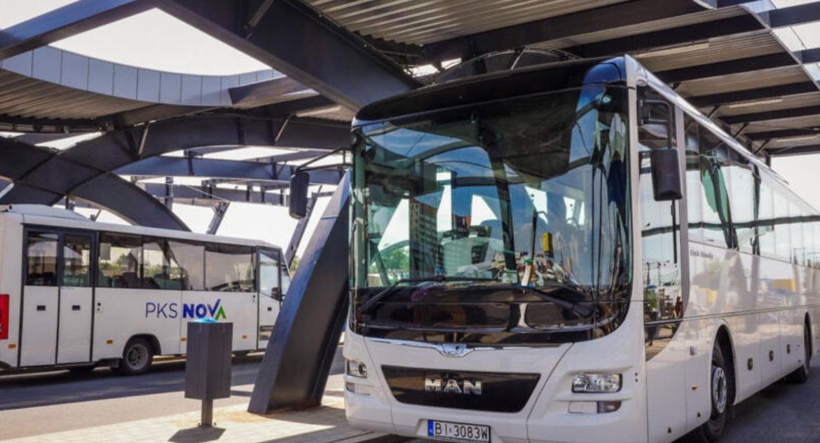 Zdjęcie autobusów PKS Nova na dworcu w Białymstoku/ wrotapodlasia.pl