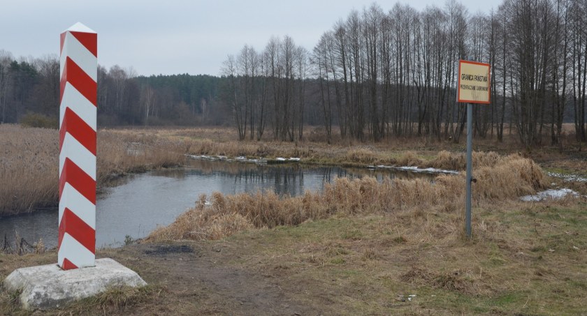 Zdjęcie rzeki Świsłocz na granicy polsko - białoruskiej/ Twitter.com Straż Graniczna