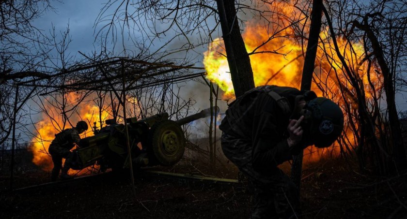 Zdjęcie żołnierzy ukraińskich na polu walki/ Twitter.com Defense of Ukraine
