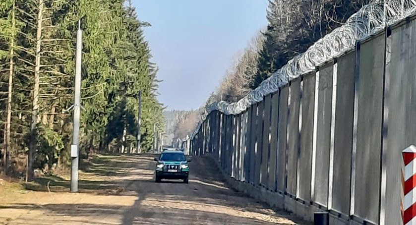 Samochód polskiego patrolu straży granicznej / Foto: SG