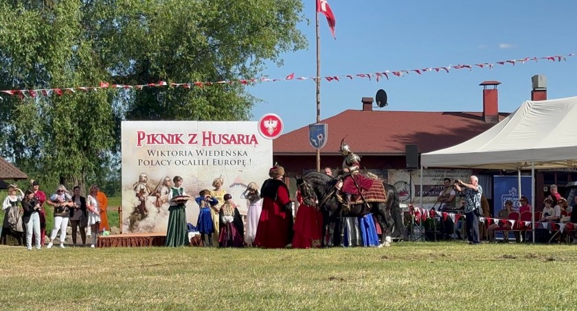 Zdjęcie Podlaskiej Chorągwi Husarskiej