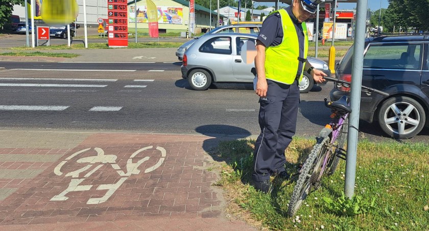 Zdjęcie z miejsca potrącenia rowerzystki / Foto: KPP w Bielsku Podlaskim