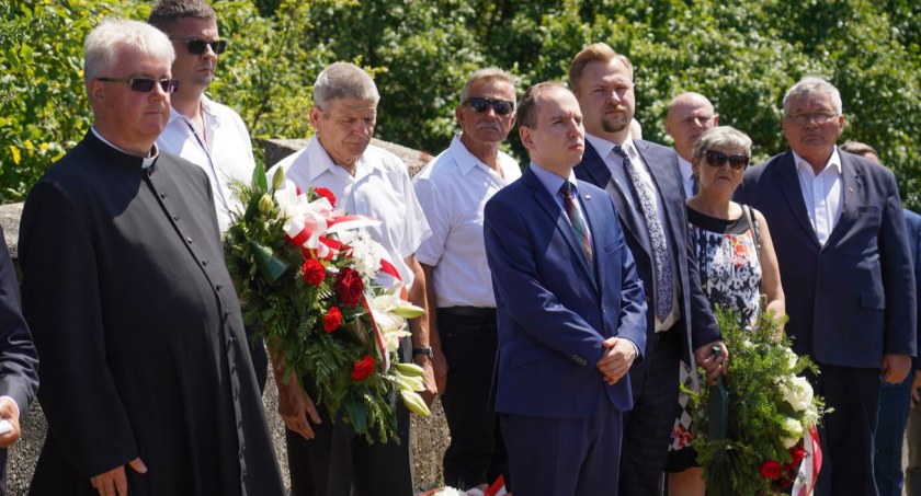 Zdjęcie z uroczystości upamiętniających Żołnierza Niezłomnego w Drohiczynie/ Ministerstwo Cyfryzacji