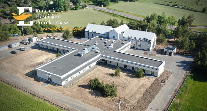 Zdjęcie budynku Hospicjum w Makówce/ hospicjumeliasz.pl