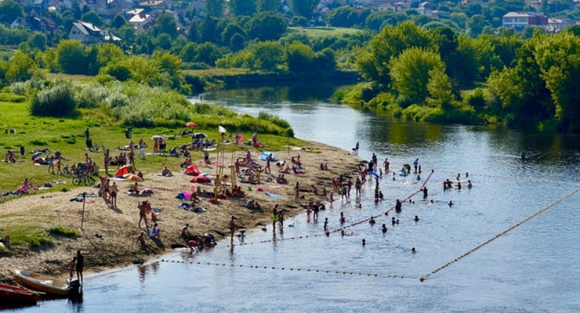 Zdjęcie miejskiej plaży w Łomży/ UM w Łomży