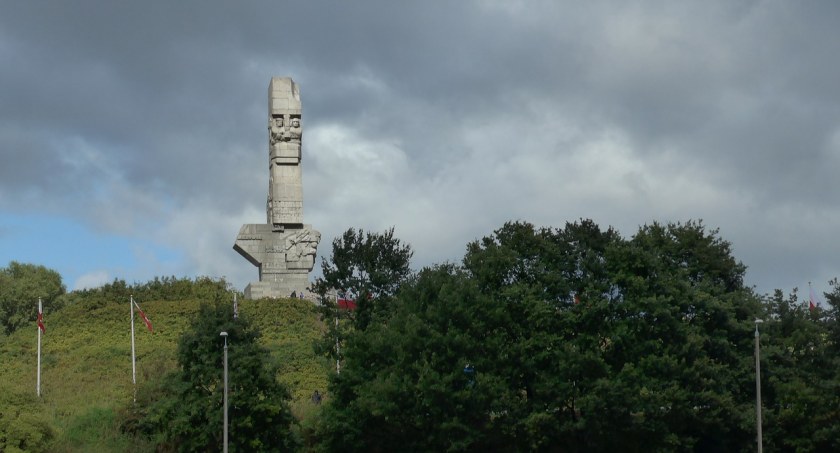 Pomnik na wybrzeżu Westerplatte/ Pixabay.com