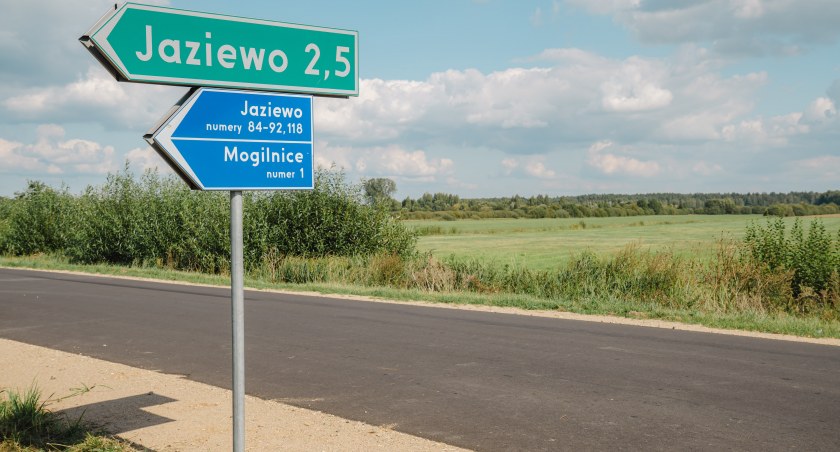 Zdjęcie wyremontowanej drogi w powiecie augustowskim/ PUW