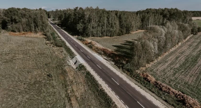 Zdjęcie przebudowanej drogi Drohiczyn - Dziadkowice/ podlaskie.eu