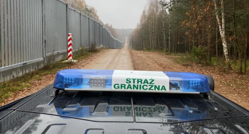 Zdjęcie patrolu SG przy polsko - białoruskiej granicy / Foto: SG