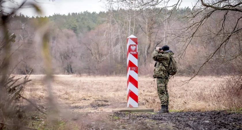 Zdjęcie polskiego strażnika granicznego / Foto: SG