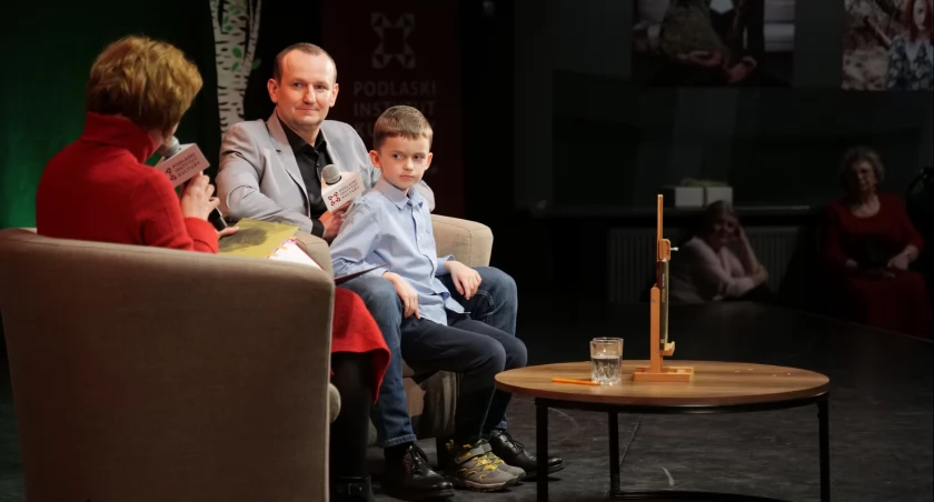 Zdjęcie Mariusza Góry podczas spotkania autorskiego w Spodkach PIK/ PIK