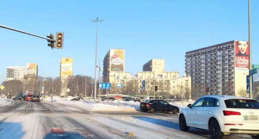 Zdjęcie bloków mieszkaniowych w Białymstoku zimą/ DDB