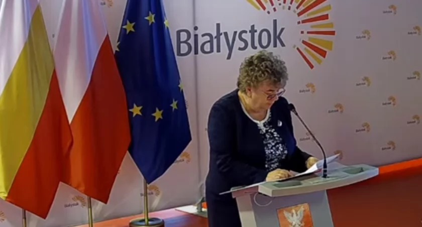 Dyrektor Departamentu Edukacji Urzędu Miejskiego w Białymstoku Wiesława Ćwiklińska / Foto: Zrzut ekranu z portalu YouTube