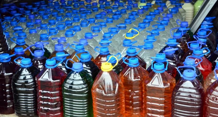 Zdjęcie zarekwirowanego alkoholu / Foto: KAS