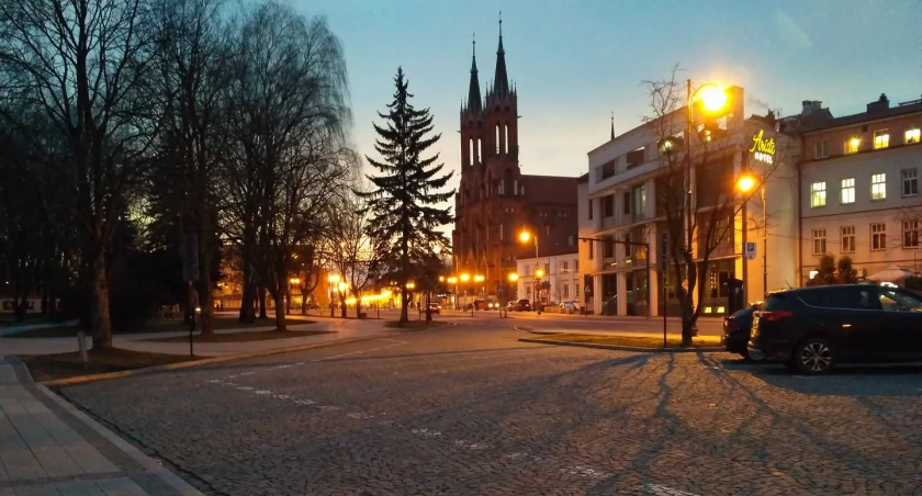 Zdjęcie kościoła farnego w Białymstoku/ DDB