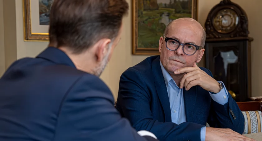 Marek Karp na spotkaniu z wojewodą podlaskim / Foto: PUW