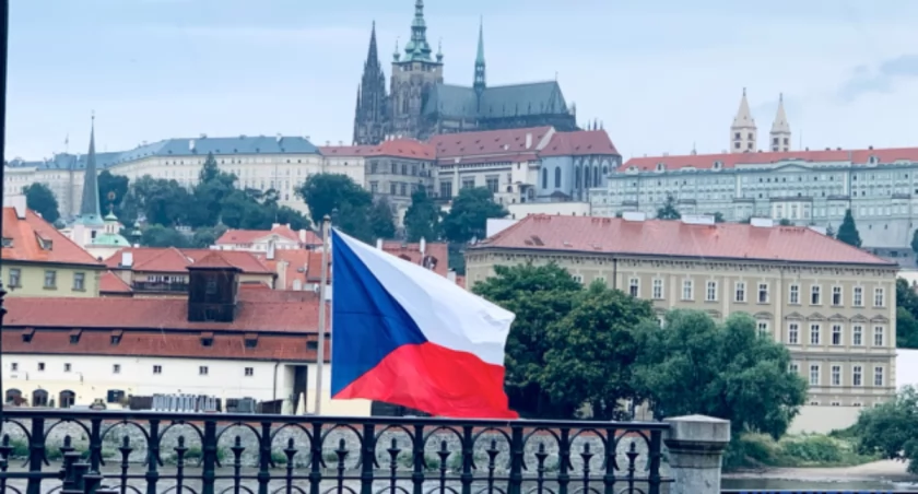 Zdjęcie flagi Czech/ Twitter.com Ukrinform