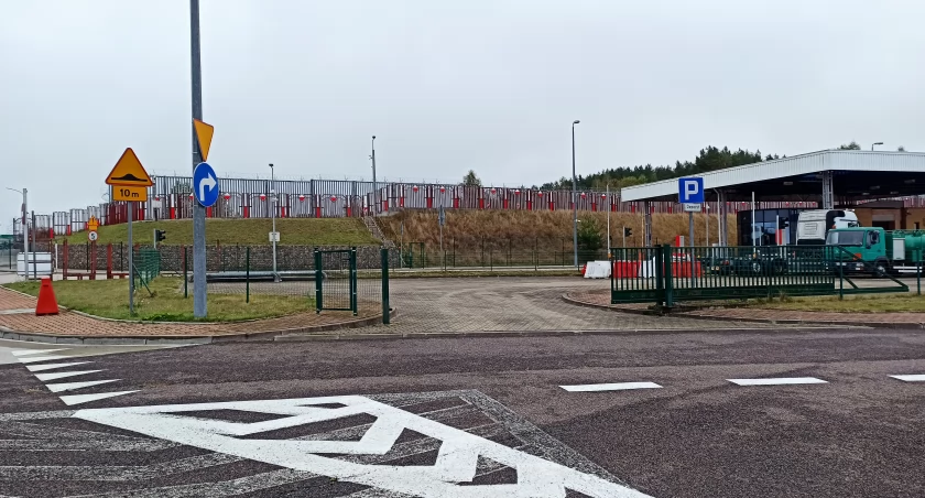 Zdjęcie zabezpieczeń na przejściu granicznym w Kuźnicy/ DDB