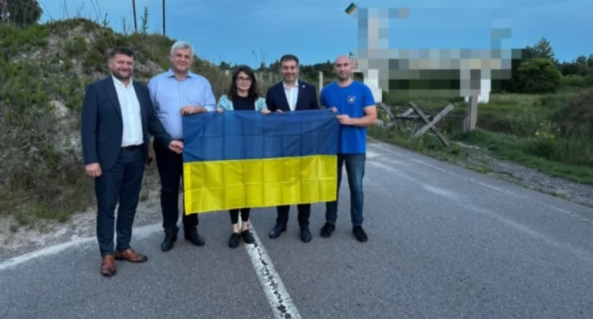 Zdjęcie uwolnionych z niewoli rosyjskiej więźniów/ Twitter.com Ukrinform