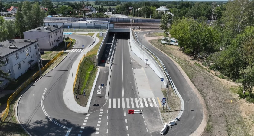 Zdjęcie wjazdu do tunelu w Baciutach / Foto: PKP PLK SA