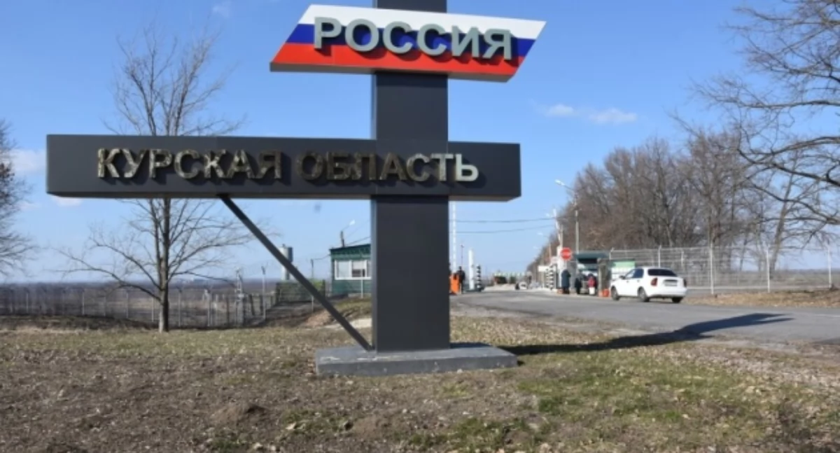 Zdjęcie znaku z nazwą rosyjską/ Twitter.com Ukrinform