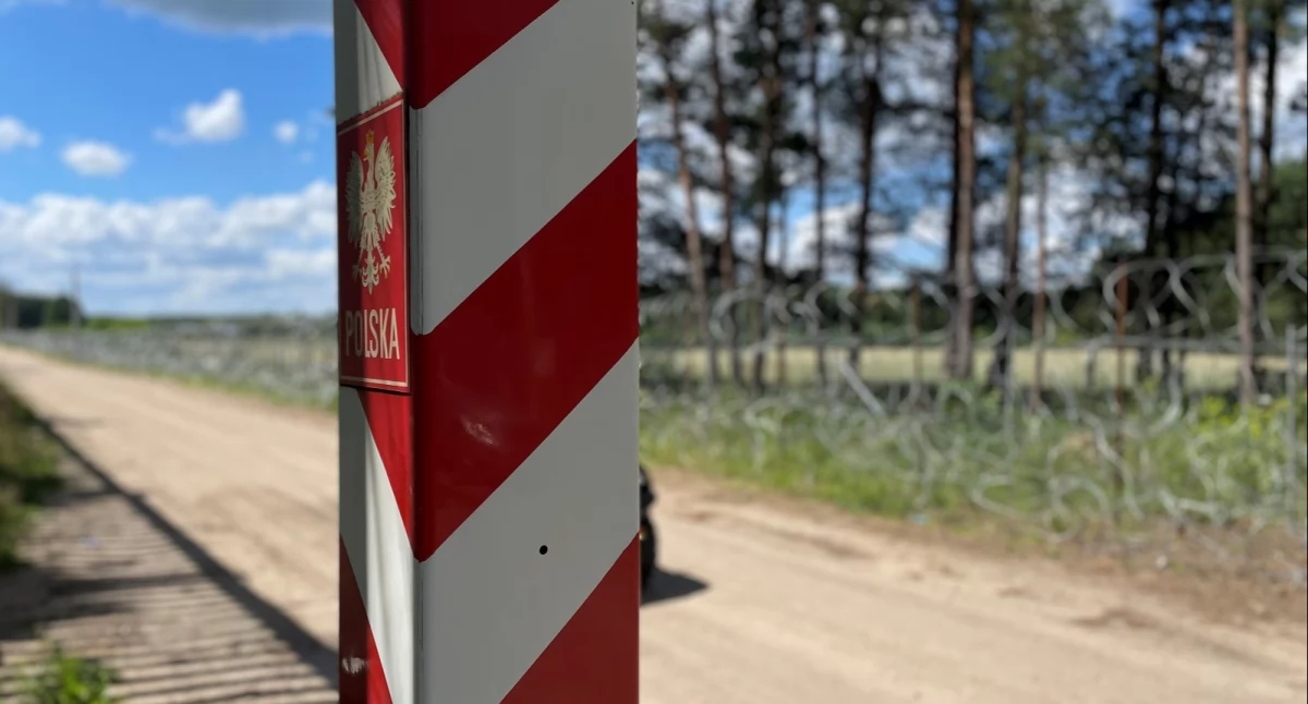 Zdjęcie słupka granicznego na granicy polsko - białoruskiej/ Twitter.com Straż Graniczna