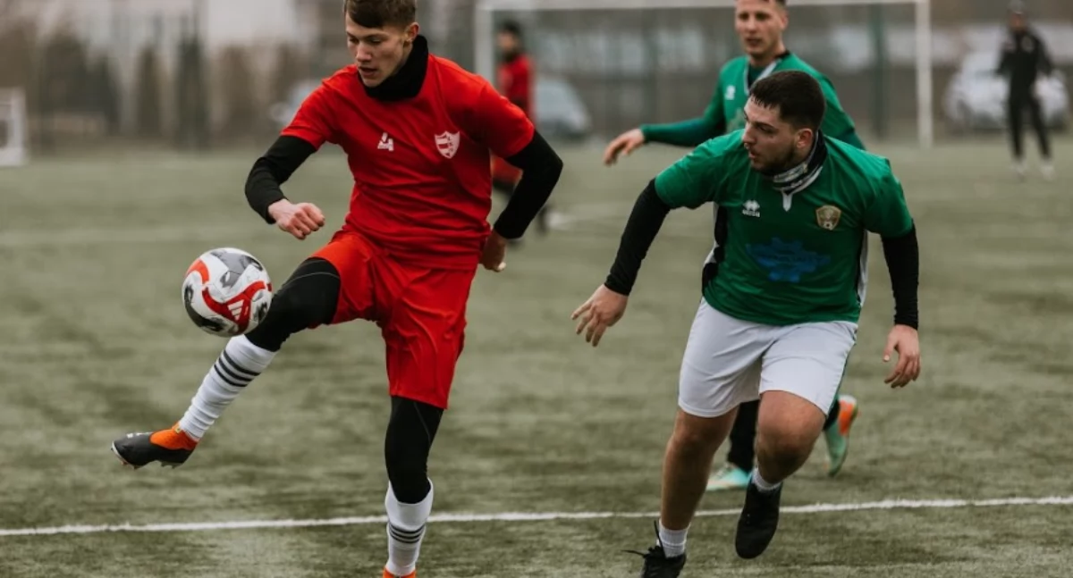 Fot. Fb IV liga podlaska / Zimowy sparing ŁKS Łomża  