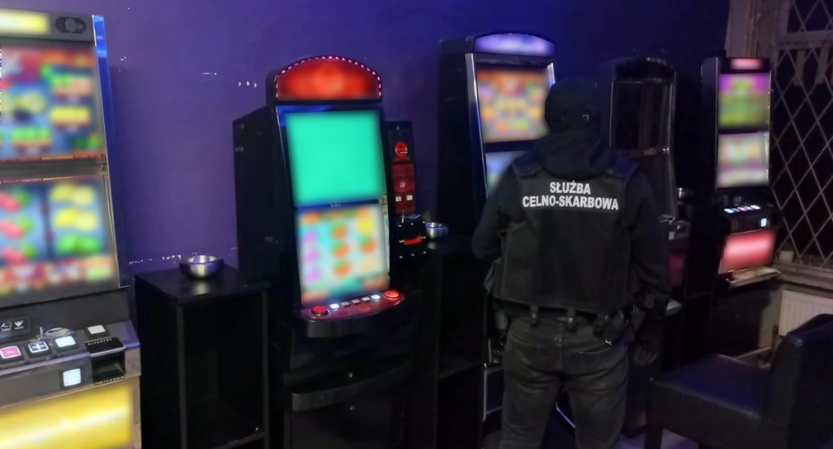 Nalot na salon gier hazardowych. Nie gdzie indziej jak w Łomży