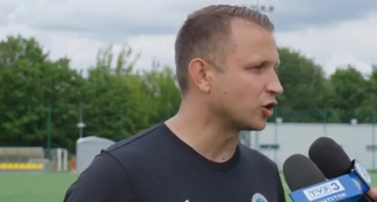 Fot. ddp24.pl: Trener Paweł Cimochowski z suwalskich Wigier przegrał kolejny mecz