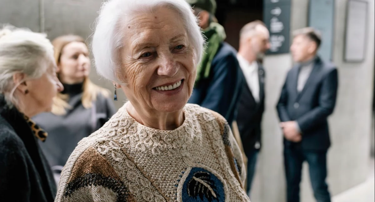 Zdjęcie kobiety w Muzeum Pamięci Sybiru / Fot. mat. pras.