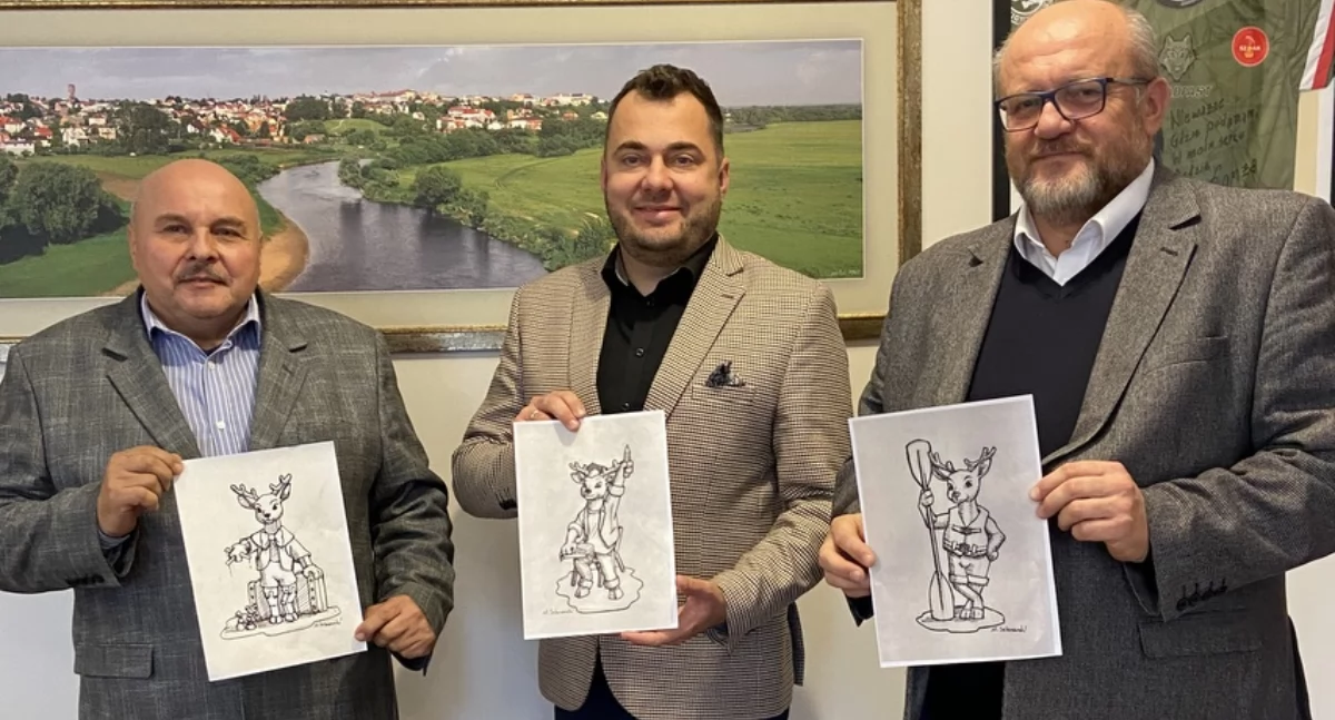 Na zdjęciu w środku prezydent Łomży Mariusz Chrzanowski / Fot. UM w Łomży
