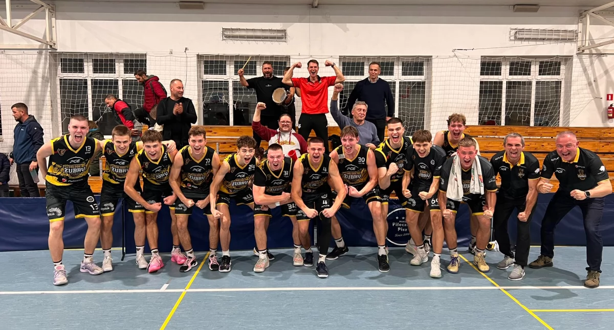 2 liga koszykówki: Tur i Żubry wygrywają. Pora na Rogate Derby!