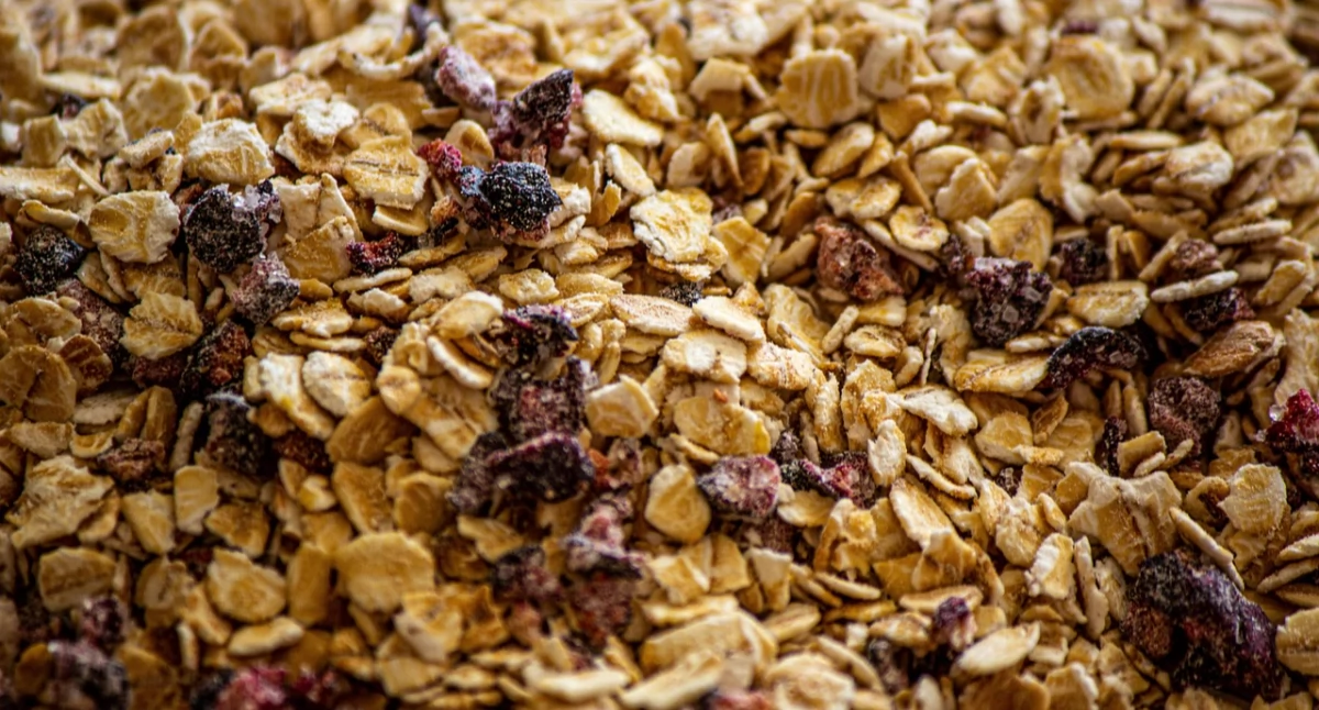 Owsianka z jabłkami i wanilią - metoda na słotną jesień!