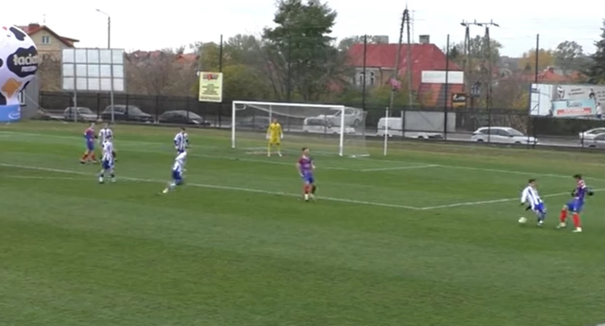 Podlaska IV liga: Halloweenowe granie czyli absurdalne terminy i sensacyjne wyniki.