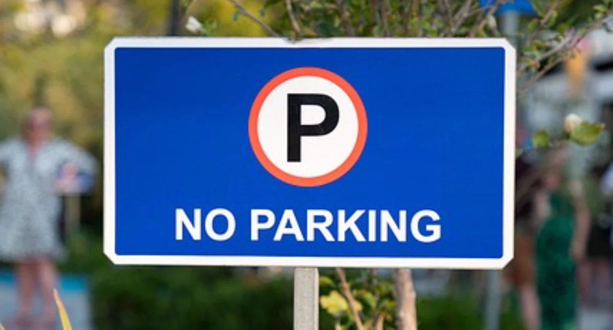 Zmiany drogowe i parkingowe w centrum Białegostoku z okazji Święta Niepodległości