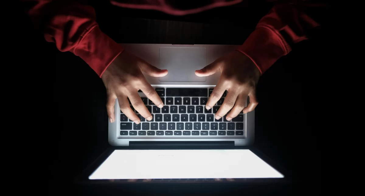 Uwaga na phishing! Oszuści perfekcyjnie podszywają się pod NFZ. Zobacz, jak rozpoznać fałszywy link