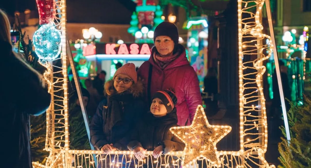 Magia Świąt opanuje białostocki Rynek. Białostocki Jarmark Świąteczny 2025 zaprasza!