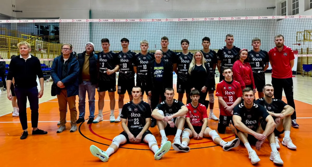 2 liga siatkówki: REA BAS jedzie do Spały. A w sobotę podejmie drugiego outsidera