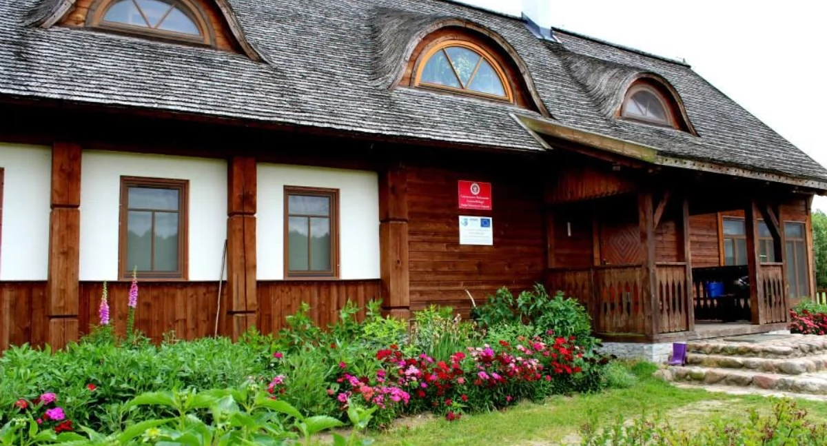 Plecionkarstwo nad Biebrzą. Wyjątkowe warsztaty z mistrzem rękodzieła w Gugnach!