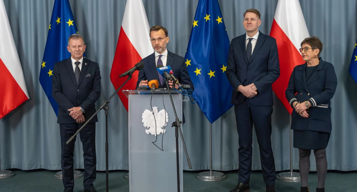 Na pierwszym planie wojewoda podlaski Jacek Brzozowski / Fot. PUW